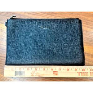 Ted Baker London Black Pebbled Leather Wristlet Clutch Bag Zip Pouch Minimalist